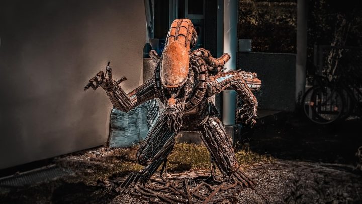 “Alien: Earth” expande o terror da franquia e revela o verdadeiro predador do planeta: as corporações